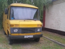 Mercedes 407