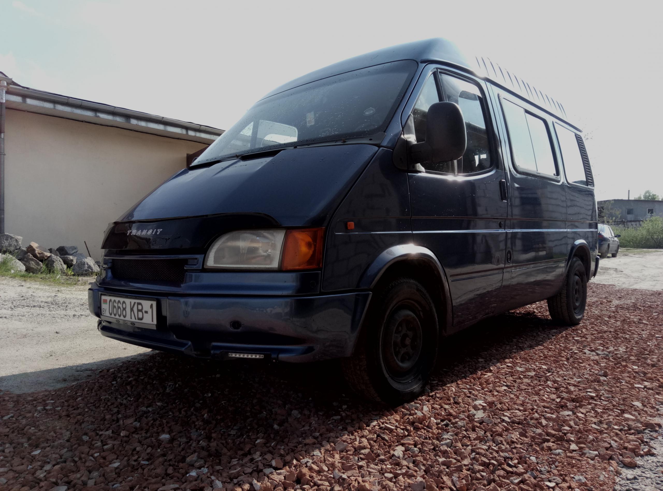 Бу транзит в области. Форд Транзит 1989 года пассажирский. Ford Transit 1994-2000. Форд Транзит пассажирский 1992. Форд Транзит пассажирский 1998.