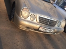 Mercedes E-Klasse (W210)