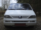 Peugeot 806