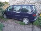 Peugeot 806