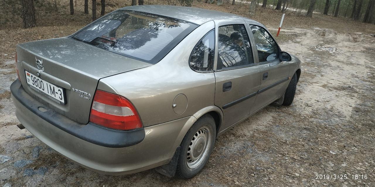 Опель вектра б 1998г. Opel Vectra, 1998 г.. Опель Вектра 1998г. Opel Vectra 1998 хэтчбек.