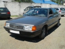 Audi 100