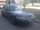 SAAB 900