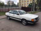Audi 100