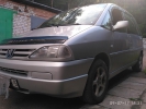 Peugeot 806