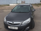 Opel Astra J