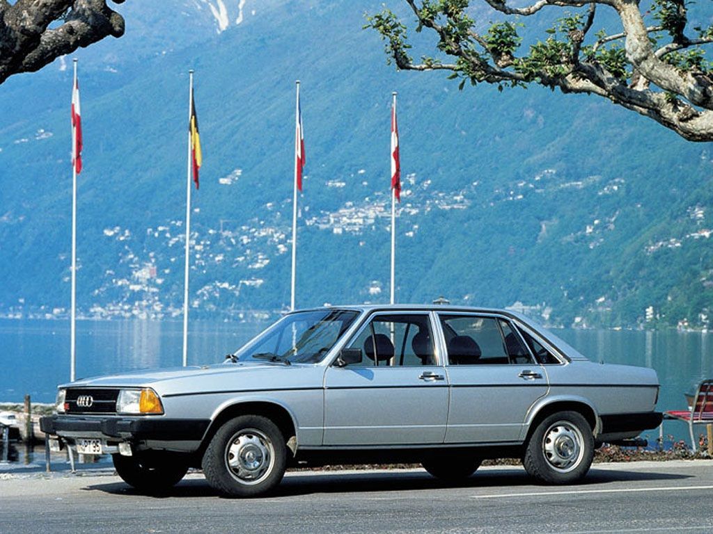 Каталог автомобилей Audi 100 100 II (C2) Седан, 2.0d AT (70 л.с.). Характеристик