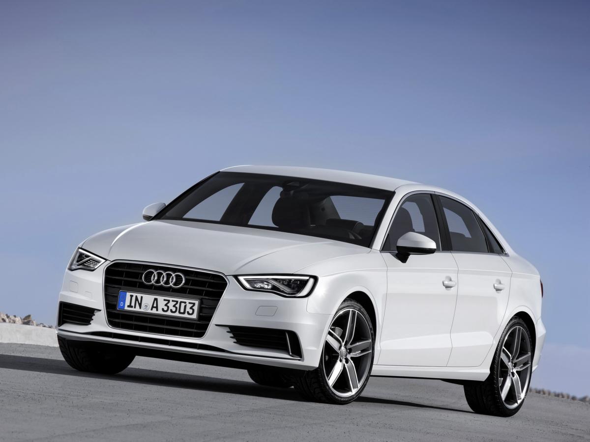 Каталог автомобилей Audi A3 A3 III (8V) Седан, 1.8 AT (180 л.с.). Характеристики