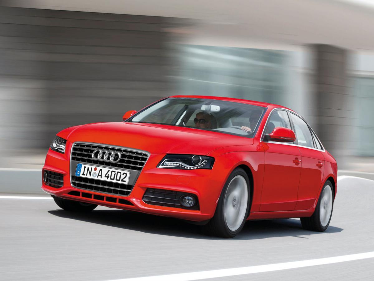 Каталог автомобилей Audi A4 A4 IV (B8) Седан, 2.0d CVT (120 л.с.). Характеристик