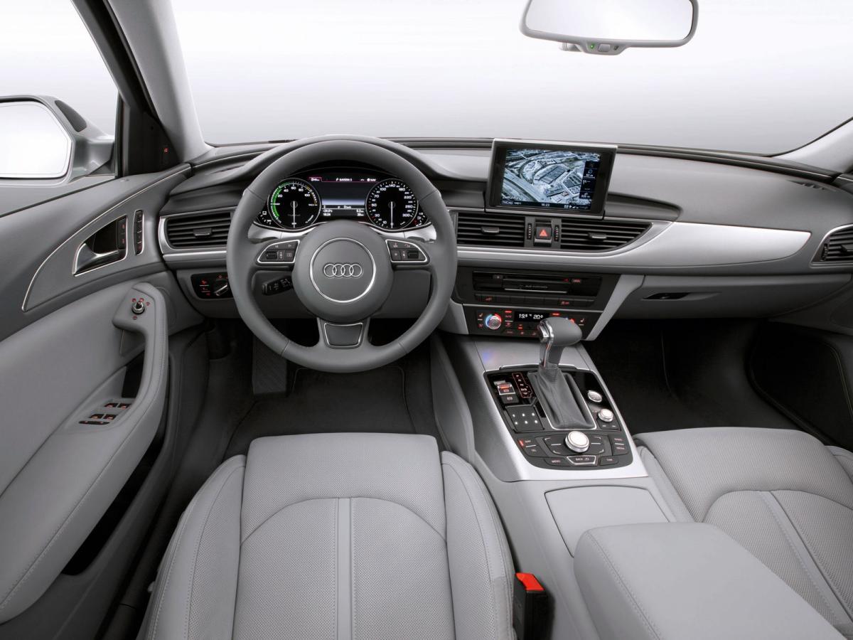 Каталог автомобилей Audi A6 A6 IV (C7) Седан, 2.0d CVT (177 л.с.). Характеристик