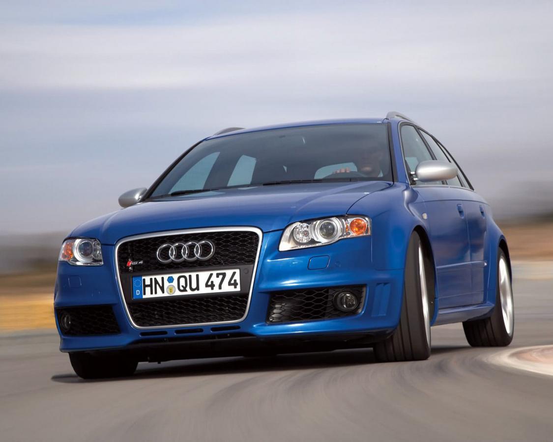 Каталог автомобилей Audi RS4 RS4 II (B7) Универсал 5 дв., 4.2 MT (420 л.с.) 4WD.