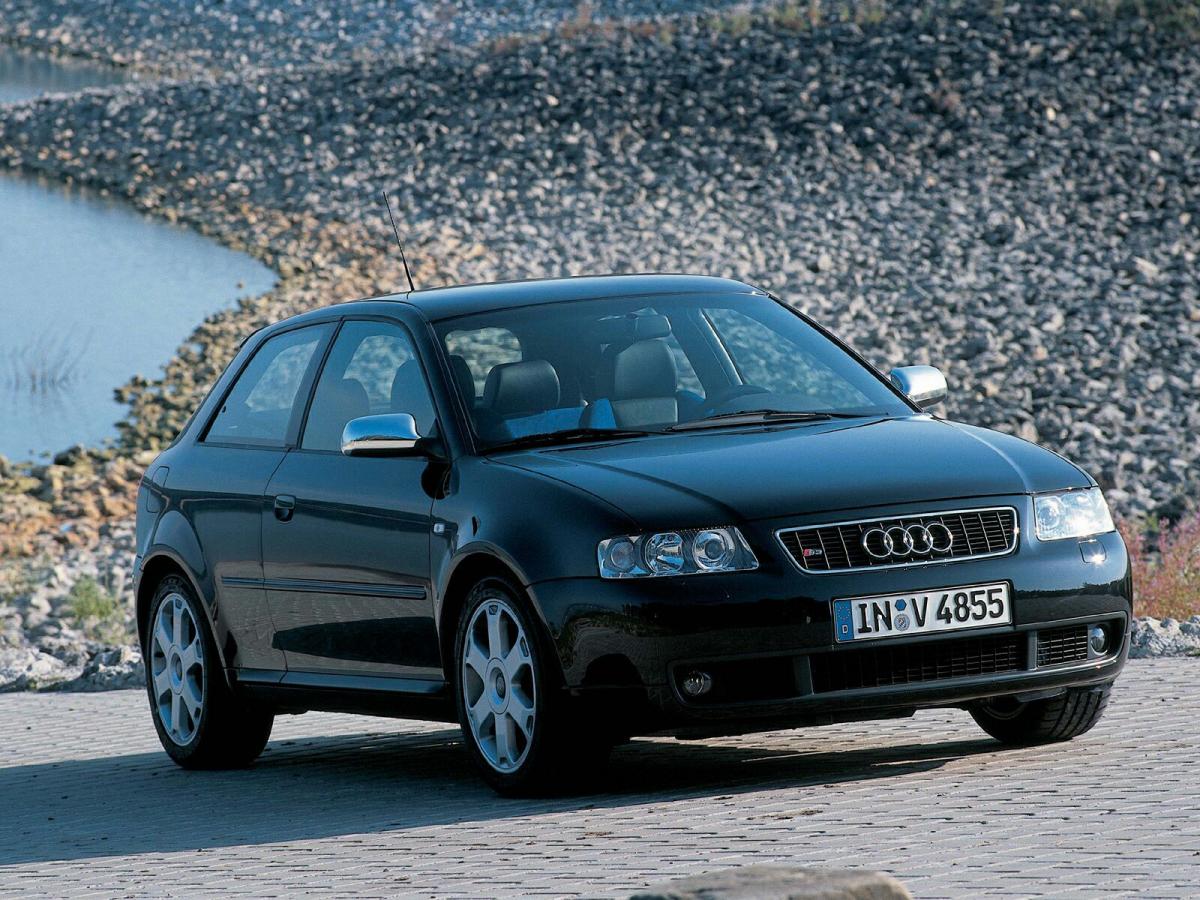 Каталог автомобилей Audi S3 S3 I (8L) Хэтчбек 3 дв., 1.8 MT (210 л.с.) 4WD. Хара