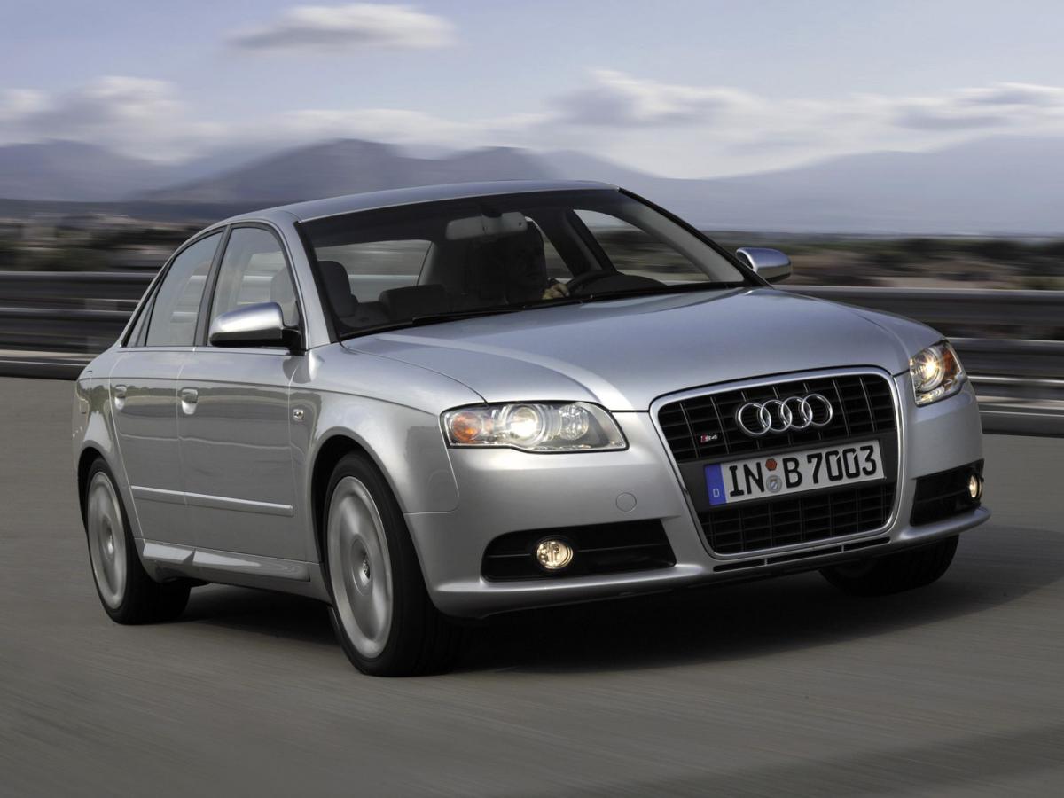 Каталог автомобилей Audi S4 S4 III (B7) Седан, 4.2 MT (344 л.с.) 4WD. Характерис