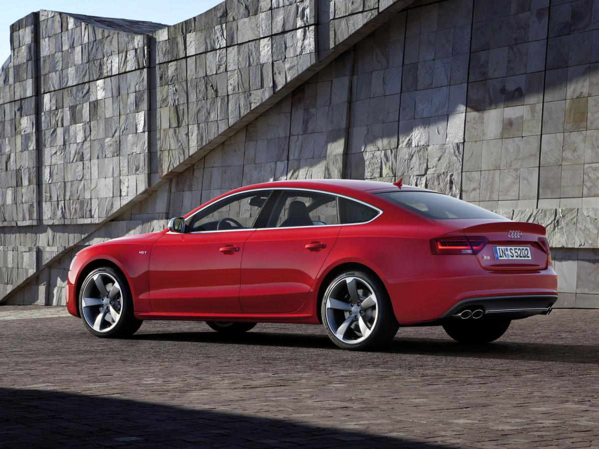 Каталог автомобилей Audi S5 S5 I Рестайлинг Лифтбек, 3.0 AT (333 л.с.) 4WD. Хара