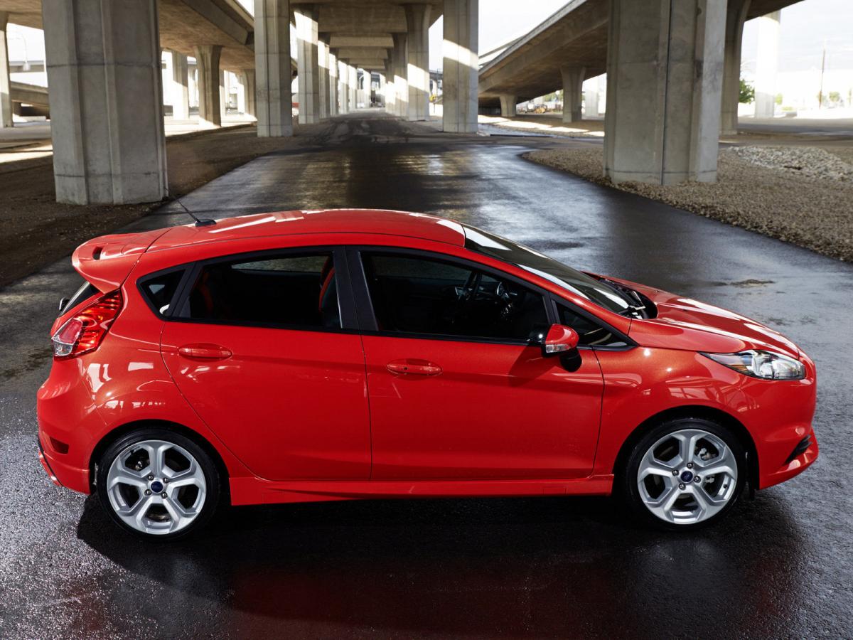 Ford Fiesta 2013 С…СЌС‚С‡Р±РµРє