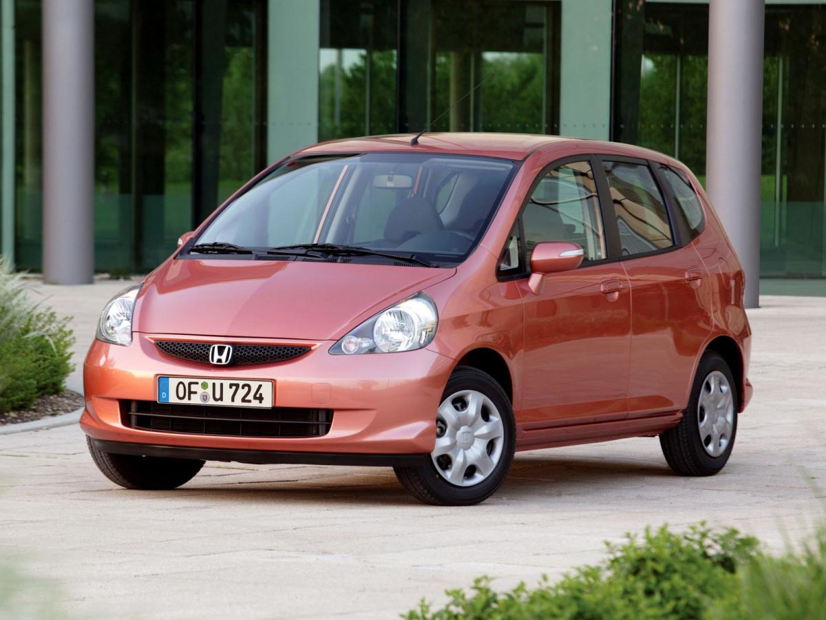 Honda jazz. Honda Jazz 1 поколения. Honda Jazz 2008 1.4. Honda Fit 1 поколение. Honda Fit/Jazz первое поколение.
