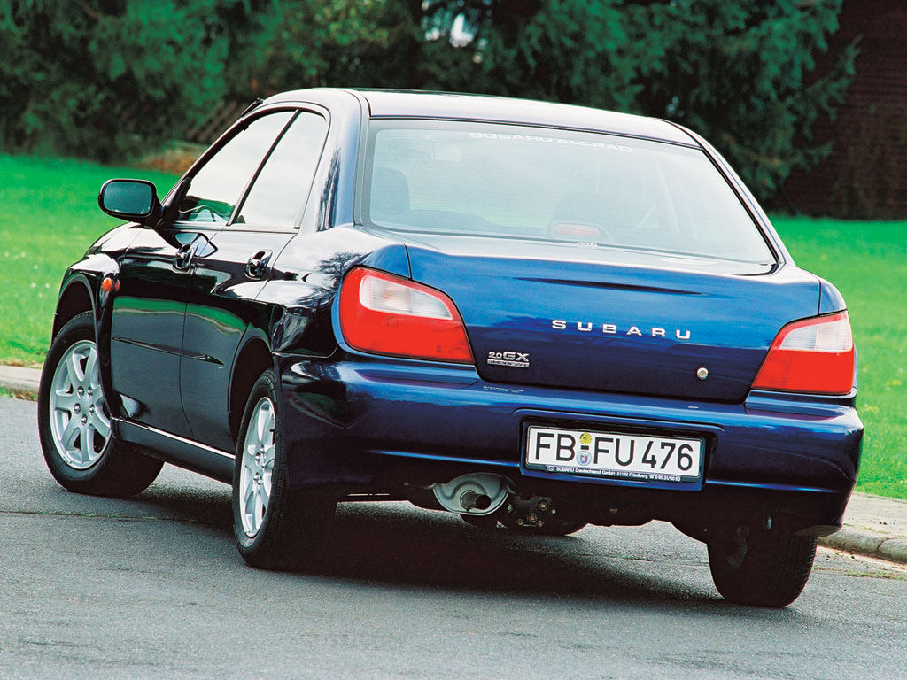 Импреза 2000 год. Subaru Impreza 2000-2002. Субару Импреза седан 2000. Subaru Impreza 2000. Subaru Impreza WRX 2000.