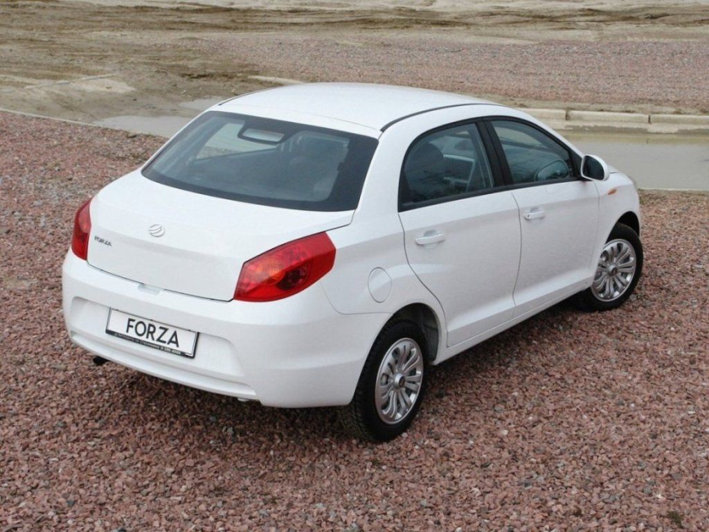 Каталог автомобилей ЗАЗ Forza Лифтбек, 1.5 MT (109 л.с.). Характеристики, истори