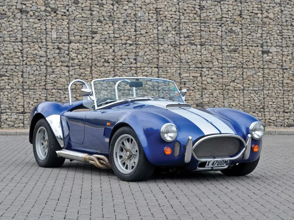 Автомобиль AC Cobra Mk V Родстер