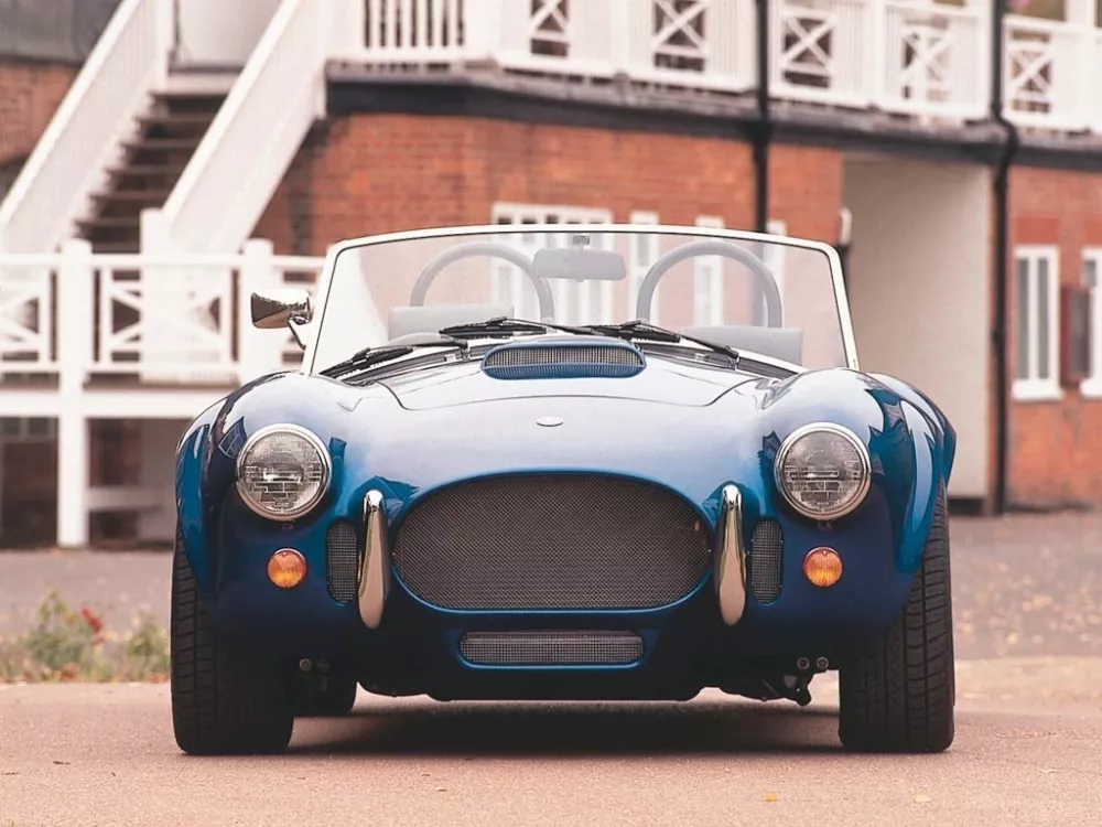 Автомобиль AC Cobra Mk V Родстер