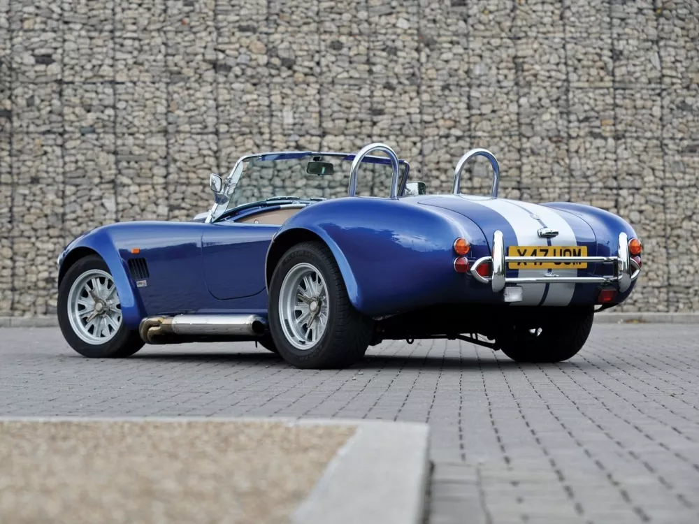 Автомобиль AC Cobra Mk V Родстер