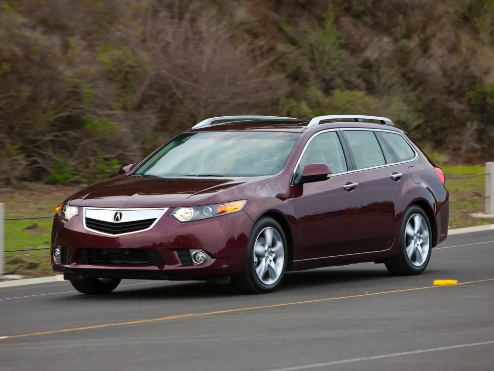 Автомобиль Acura TSX II Универсал (5 дверей)