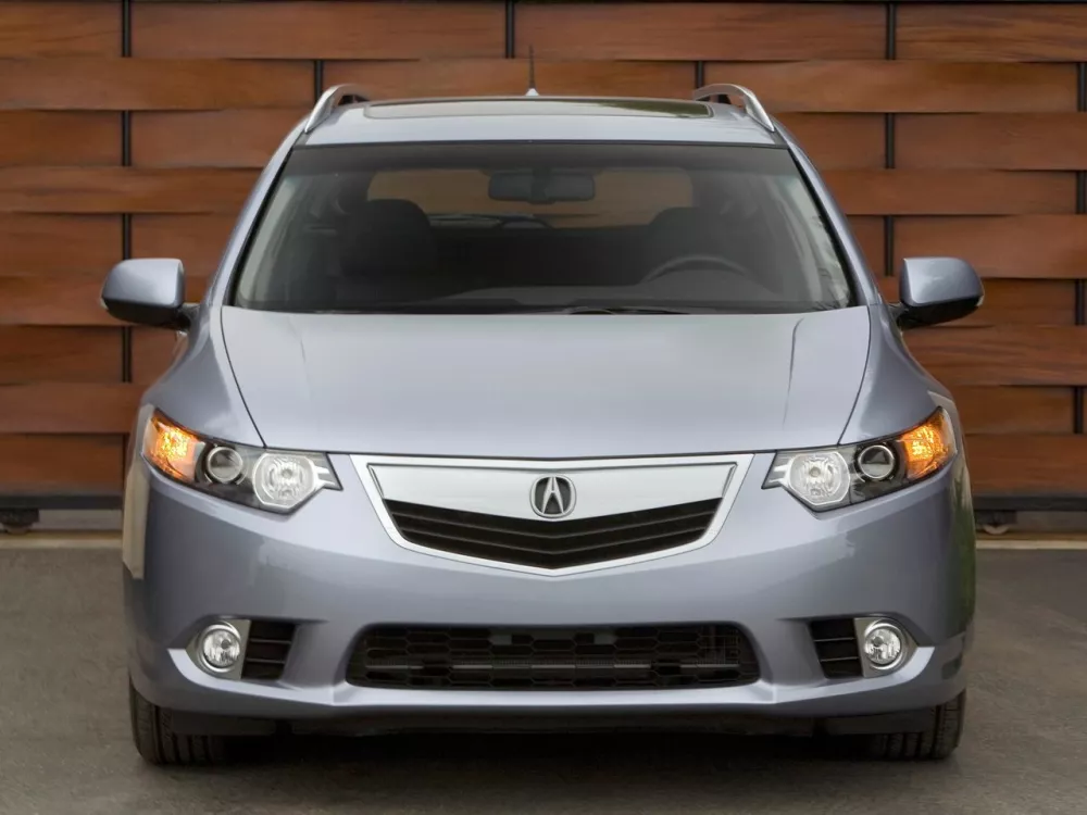 Автомобиль Acura TSX II Универсал (5 дверей)