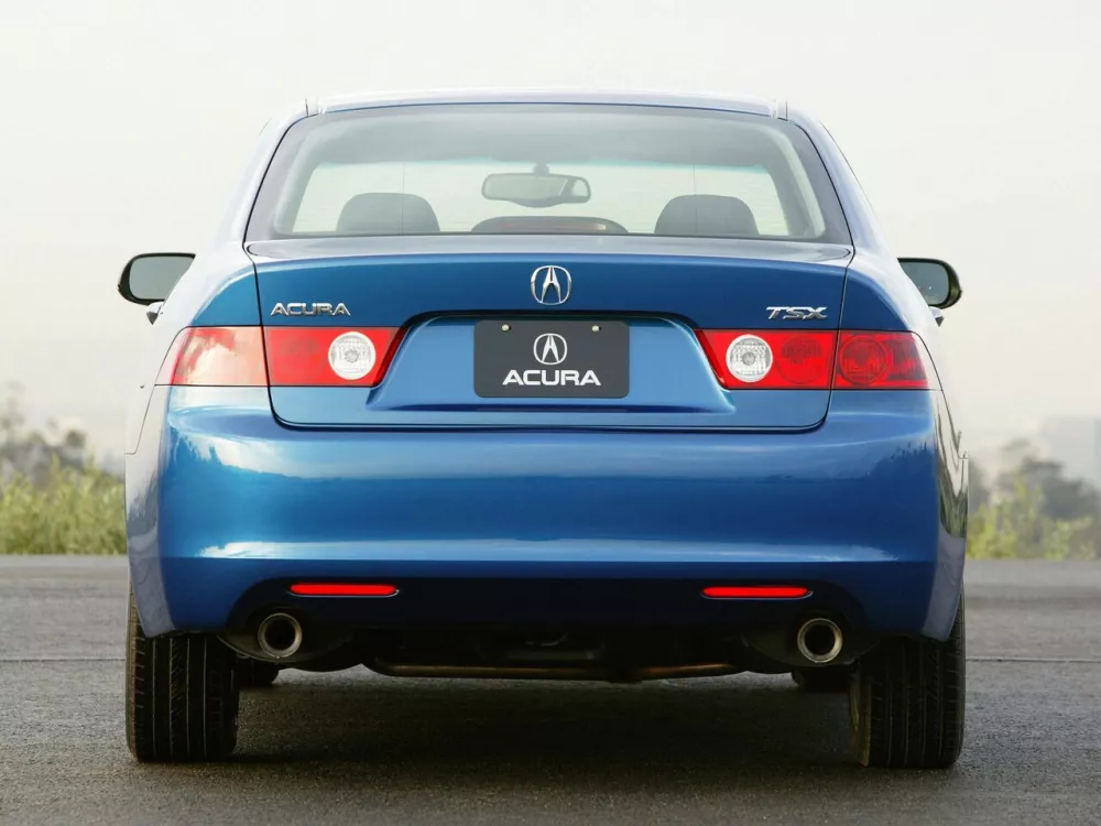 Автомобиль Acura TSX I Седан