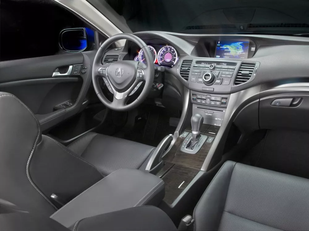 Автомобиль Acura TSX II Универсал (5 дверей)