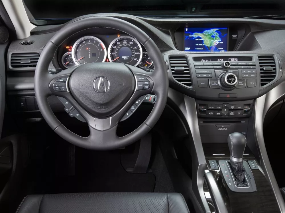 Автомобиль Acura TSX II Универсал (5 дверей)