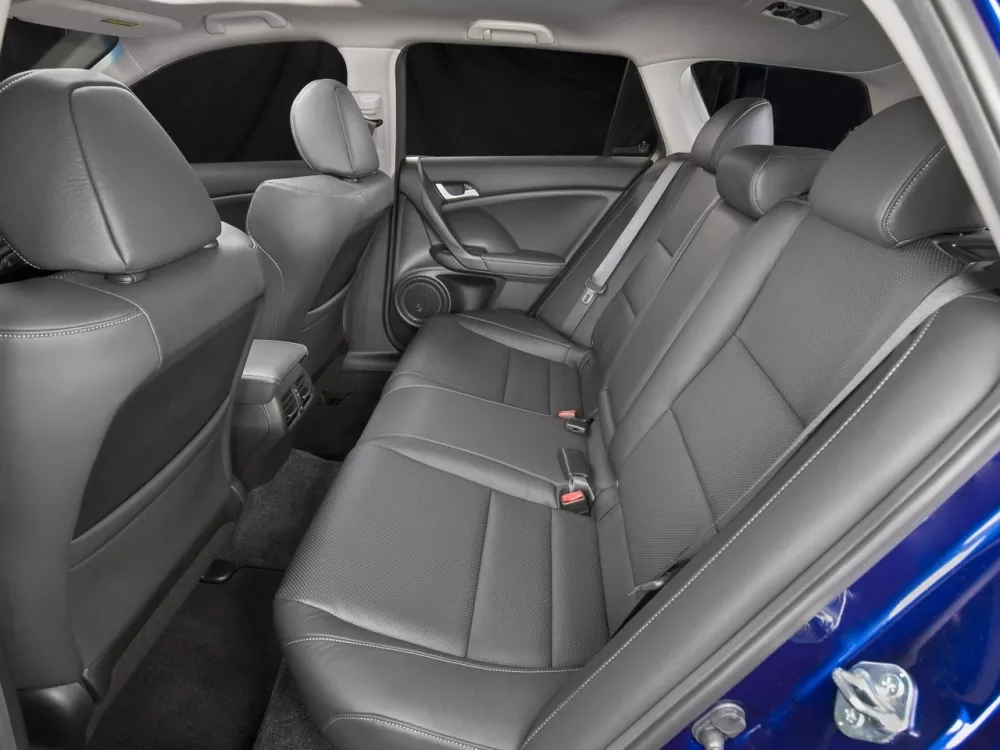 Автомобиль Acura TSX II Универсал (5 дверей)