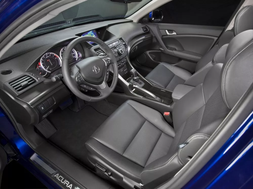 Автомобиль Acura TSX II Универсал (5 дверей)