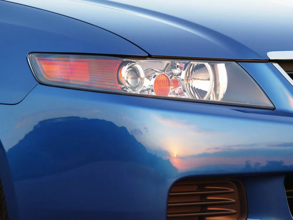 Автомобиль Acura TSX I Седан