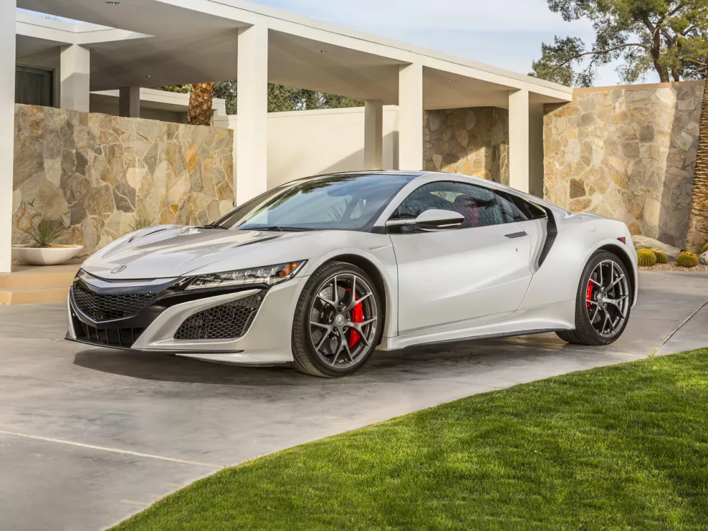 Автомобиль Acura NSX II Купе