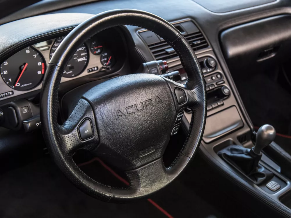 Автомобиль Acura NSX I Купе
