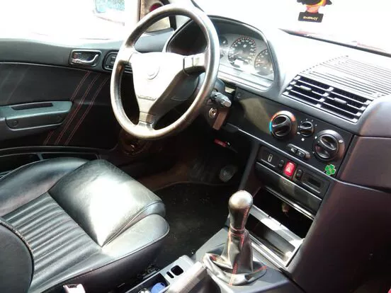 Автомобиль Alfa Romeo 145 I Рестайлинг Хэтчбек (3 двери)