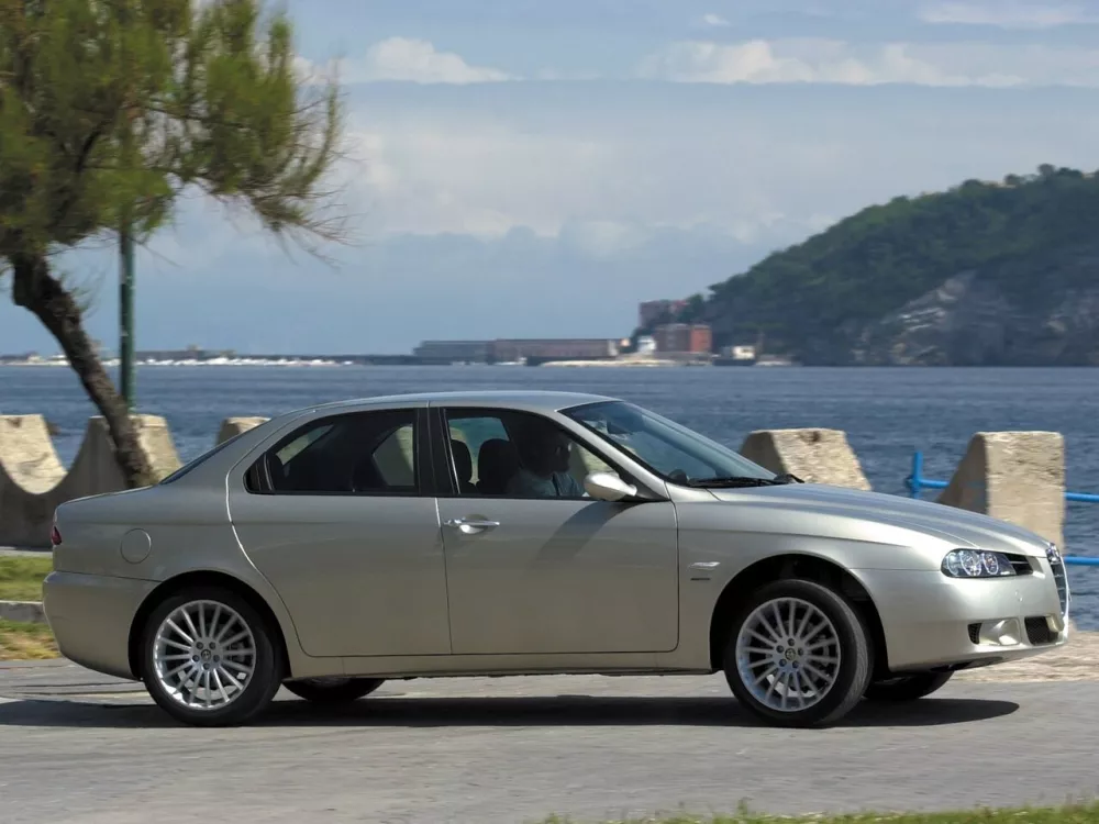 Автомобиль Alfa Romeo 156 I Рестайлинг 2 Седан