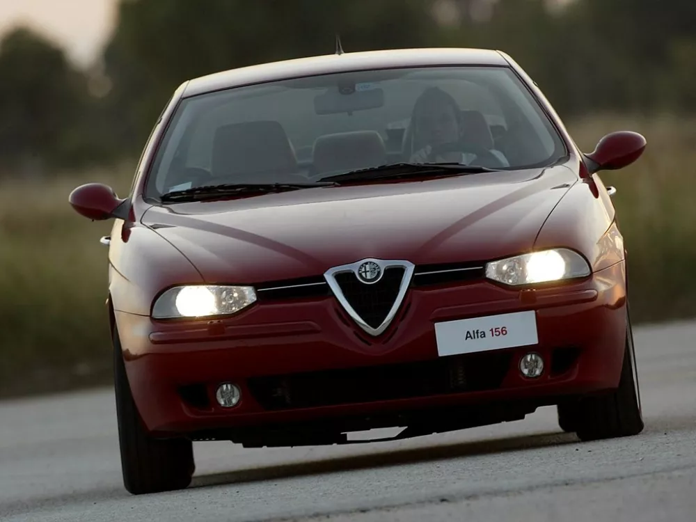 Автомобиль Alfa Romeo 156 I Рестайлинг 1 Седан