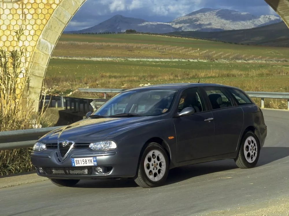 Автомобиль Alfa Romeo 156 I Рестайлинг 1 Универсал (5 дверей)