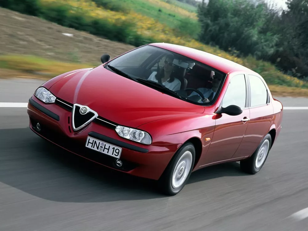 Автомобиль Alfa Romeo 156 I Седан