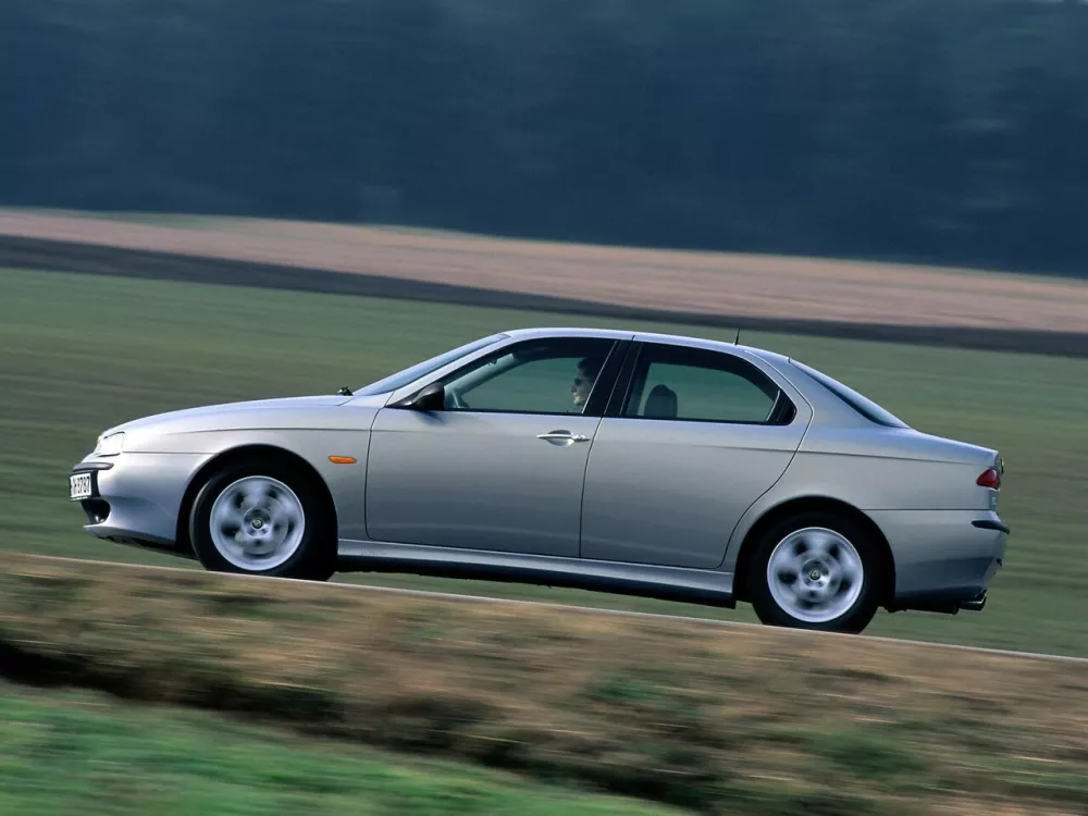 Автомобиль Alfa Romeo 156 I Седан