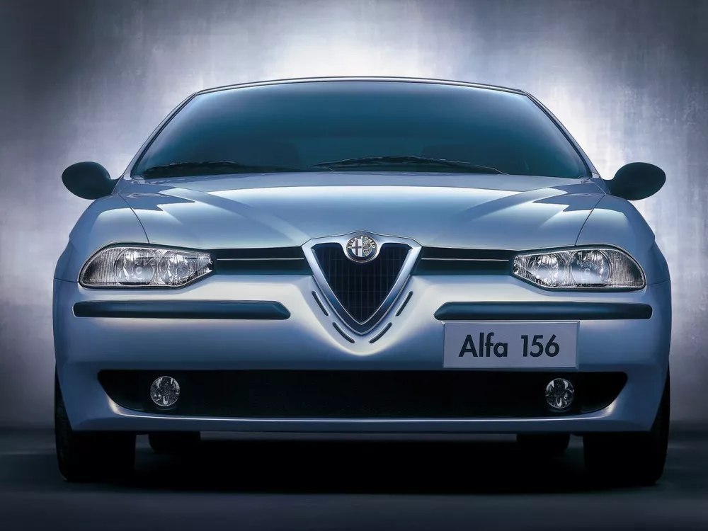 Автомобиль Alfa Romeo 156 I Седан