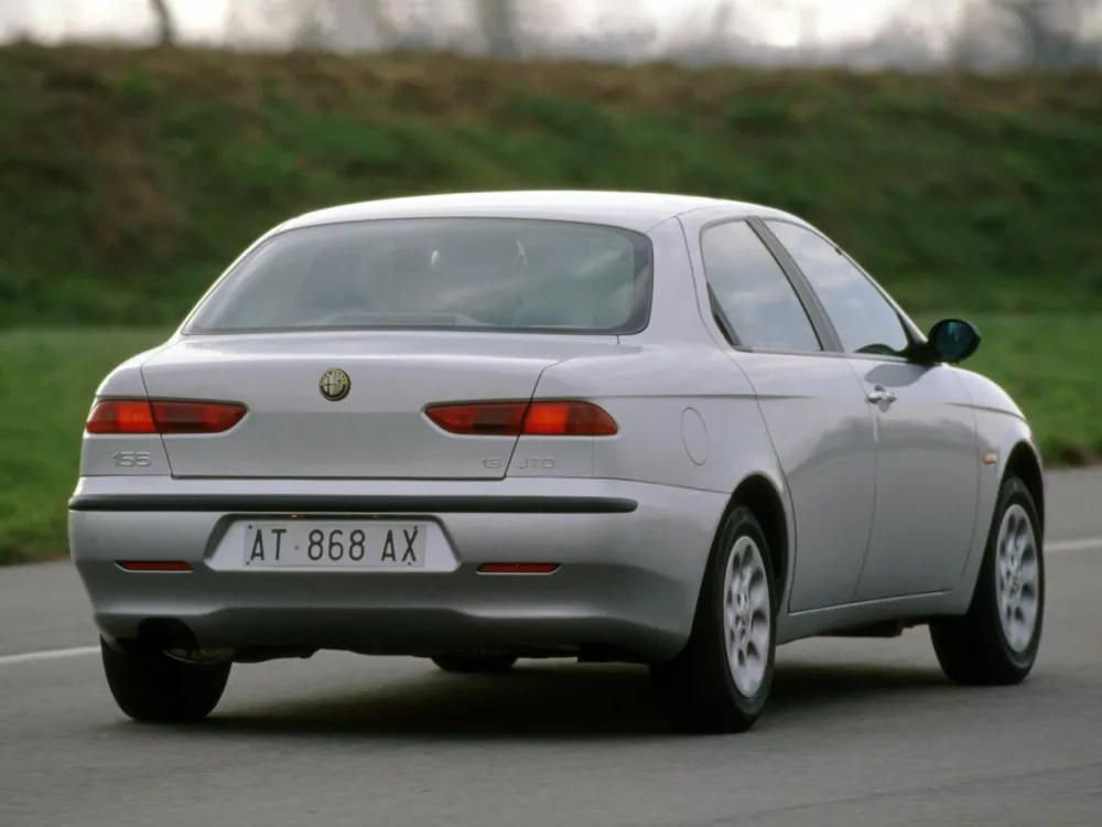 Автомобиль Alfa Romeo 156 I Седан