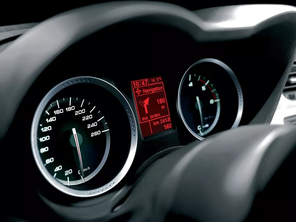 Автомобиль Alfa Romeo 159 Седан