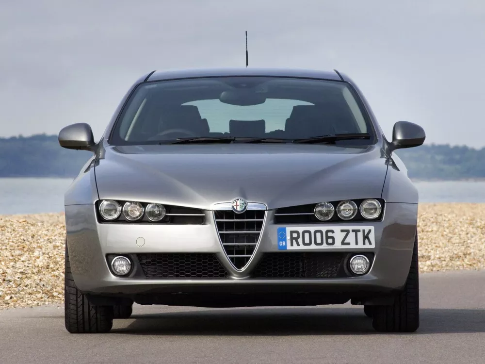 Автомобиль Alfa Romeo 159 Универсал (5 дверей)