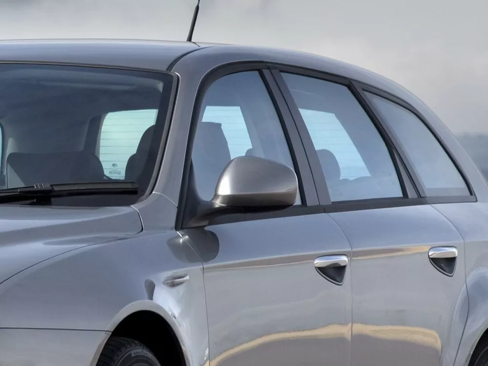Автомобиль Alfa Romeo 159 Универсал (5 дверей)