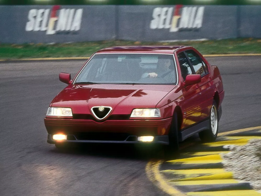 Автомобиль Alfa Romeo 164 I Рестайлинг Седан