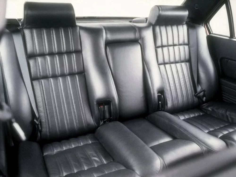 Автомобиль Alfa Romeo 164 I Рестайлинг Седан
