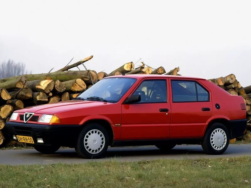 Автомобиль Alfa Romeo 33 II Хэтчбек (5 дверей)